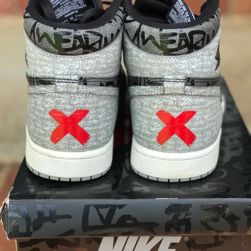 Air Jordan 1 High OG Rebellionaire Size 8.5